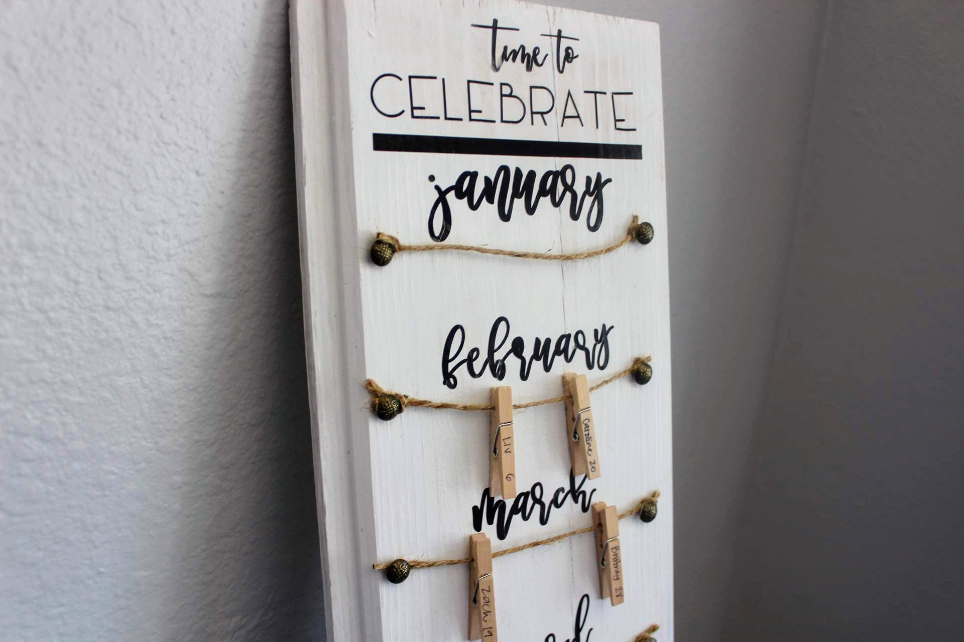 DIY: Family Birthday Calendar